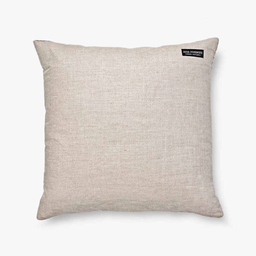 Optical Target Silk Pillow Ana Romero Collection 